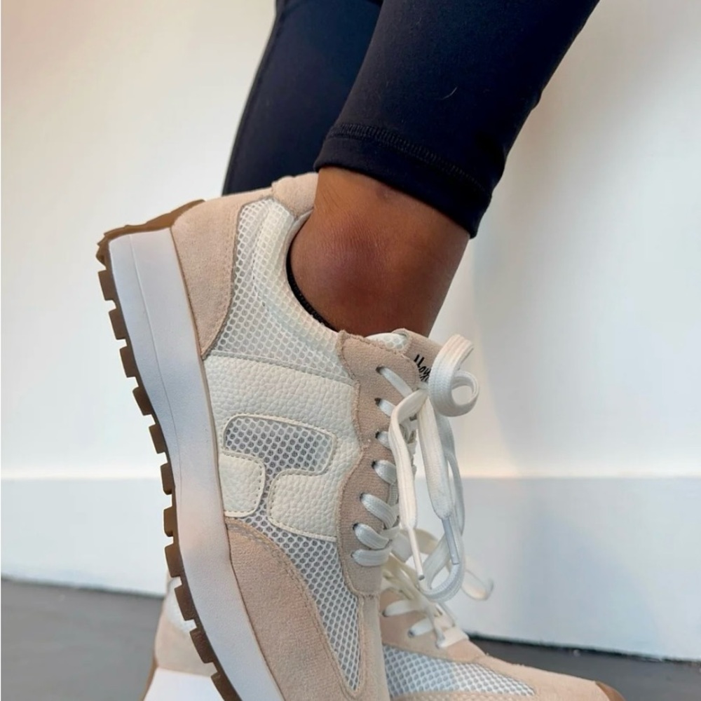 Corkys Tan and White Mesh Sneakers
